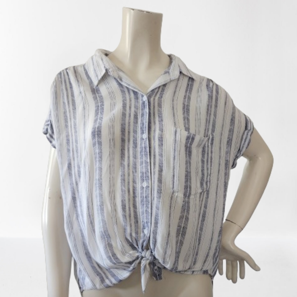 Cloth & Stone Top Womens M Blue Stripes Short Sleeve